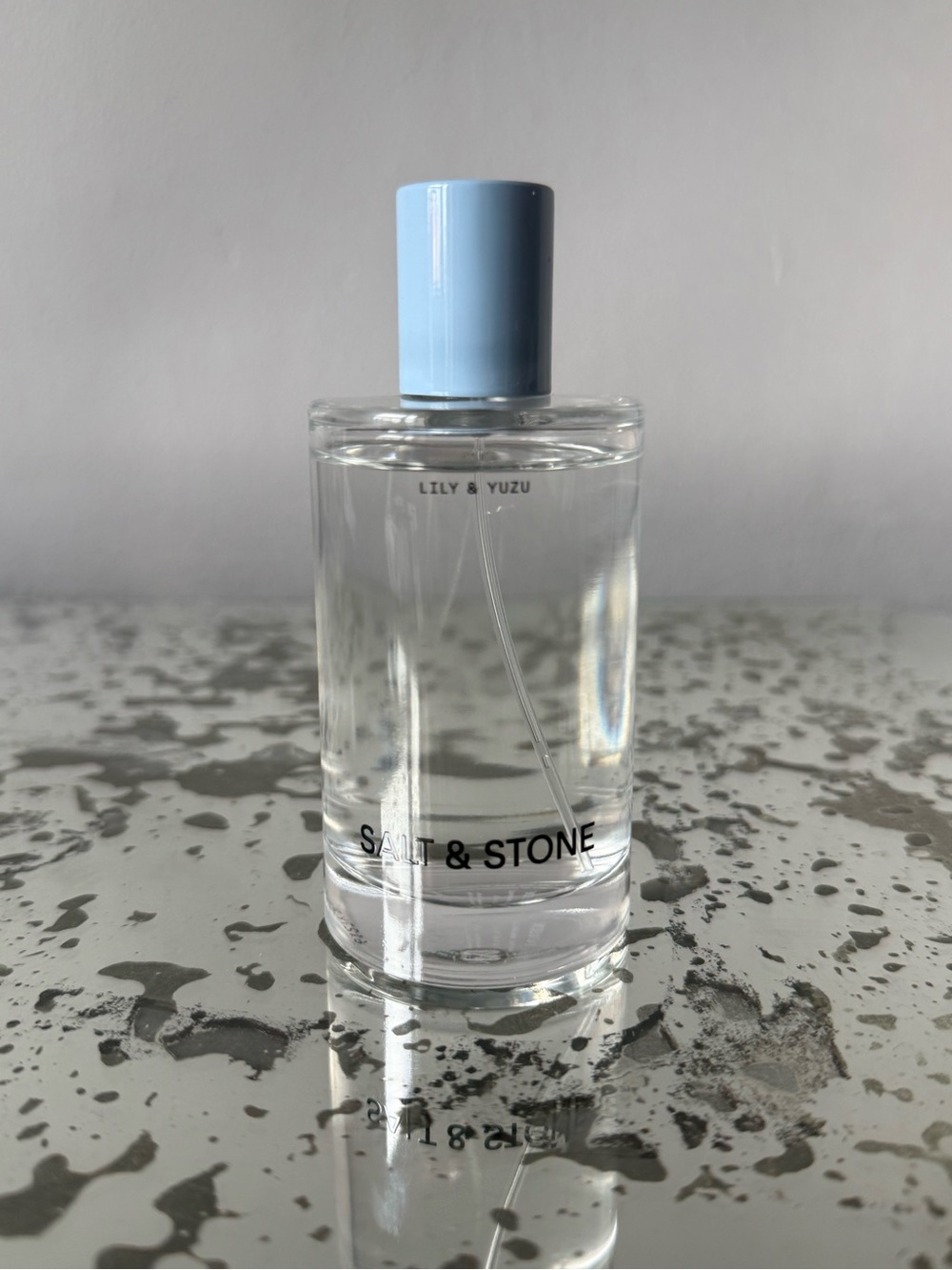 Salt & Stone Lily & Yuzu Body Mist NIB - Picture 2 of 2